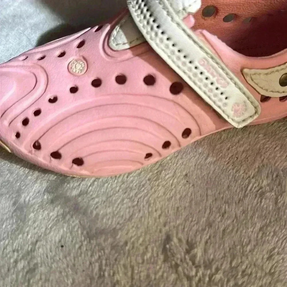 Dawgs -  baby/toddler sandals. Size 5 - Picture 6 of 6